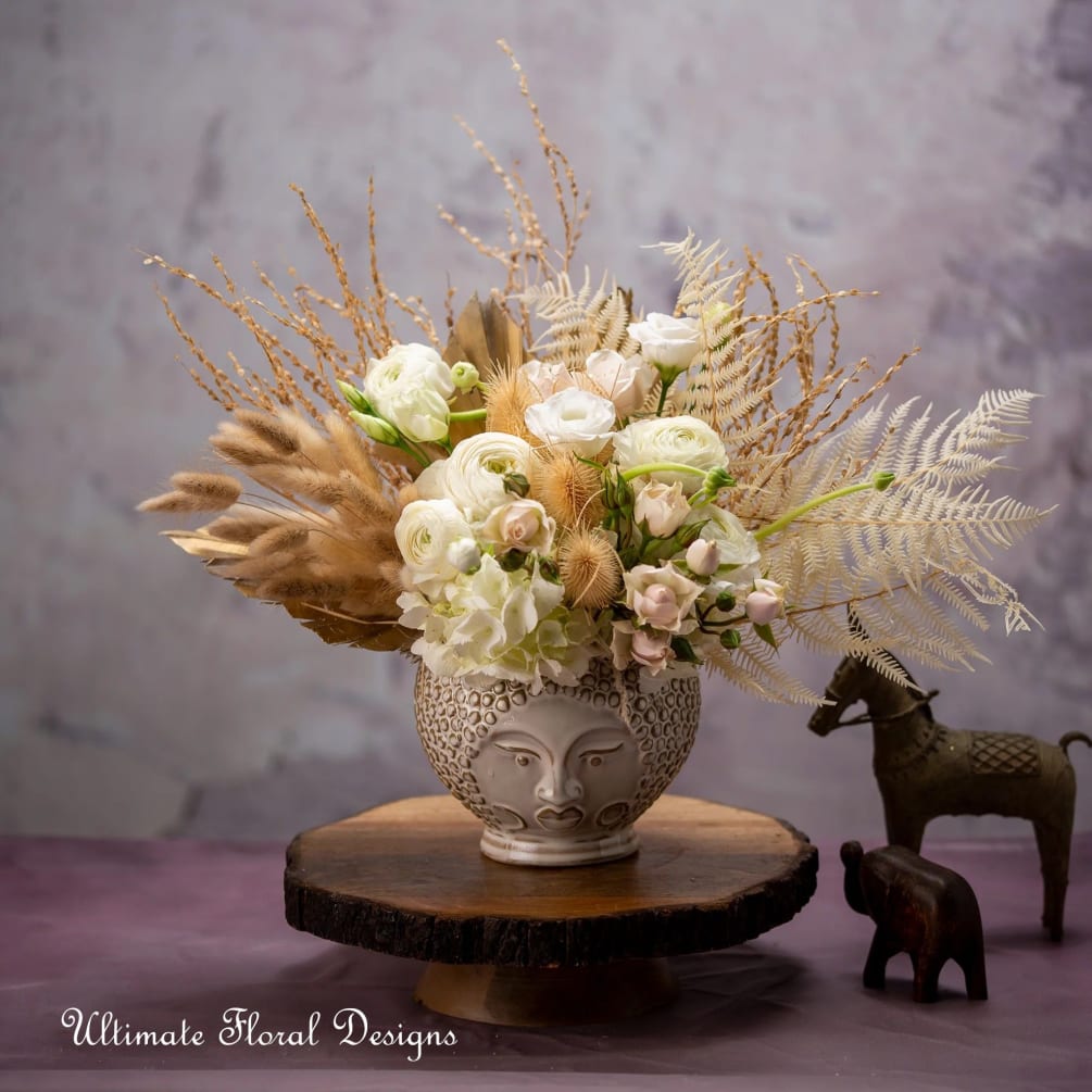 Ranunculus, Hydrangea, Dried palms and preserved flowers , Spray roses. This unique