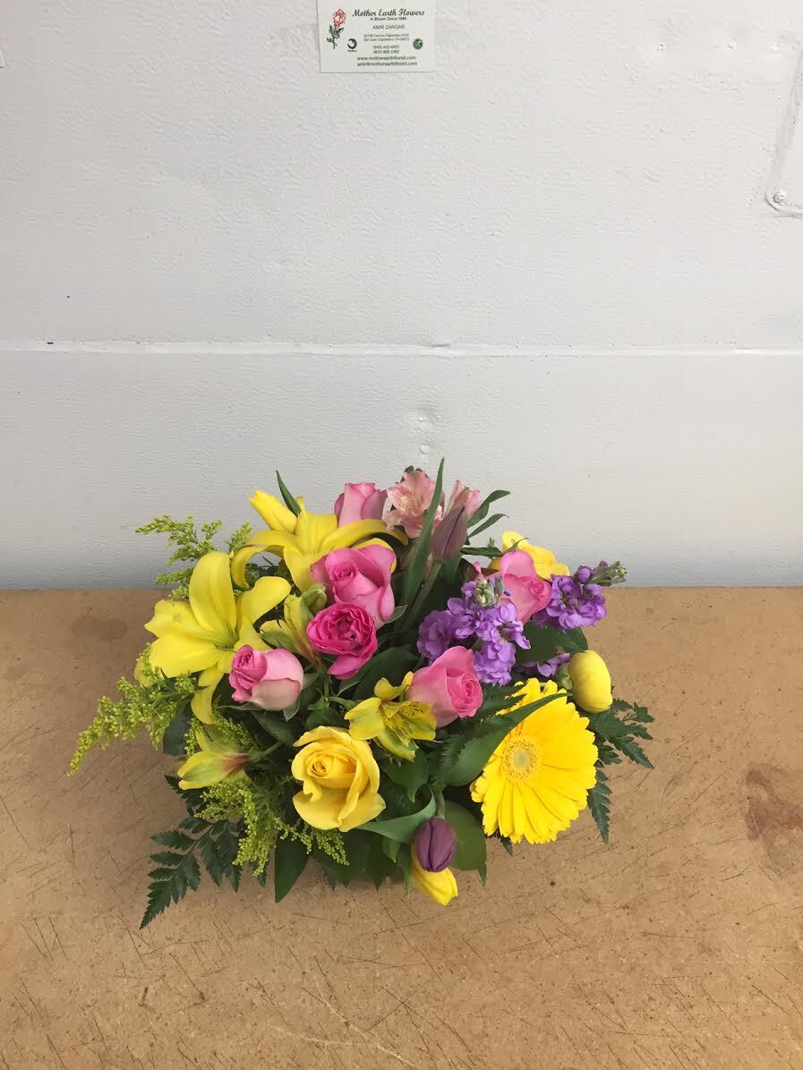Spring bouquet with fresh flowers