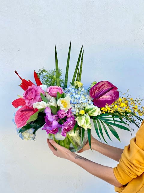 It&#039;s fun to stir things up...and most flowers play well together. Allow