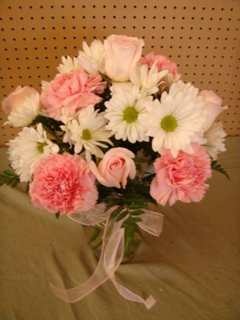 Vase Arrangement Of Pink Roses,Pink Carnations &amp; White Dasies
