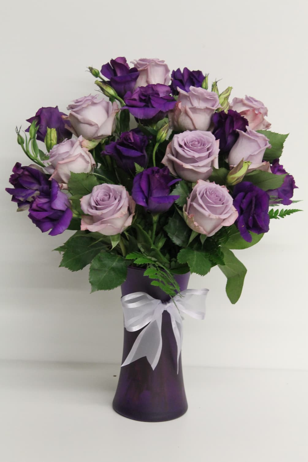 Purple bouquet discount