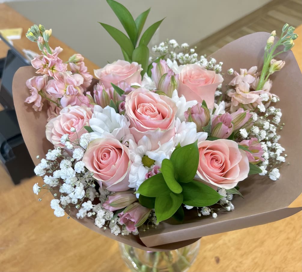 Baby girl bouquet best sale gift