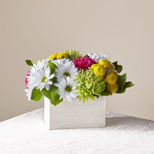 What&#039;s the scoop on this bright arrangement? Well, our Sorbet Bouquet is