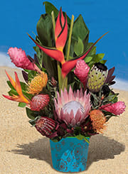 This striking, tall arrangement is truly hoku elima (five star).

7 Maui proteas