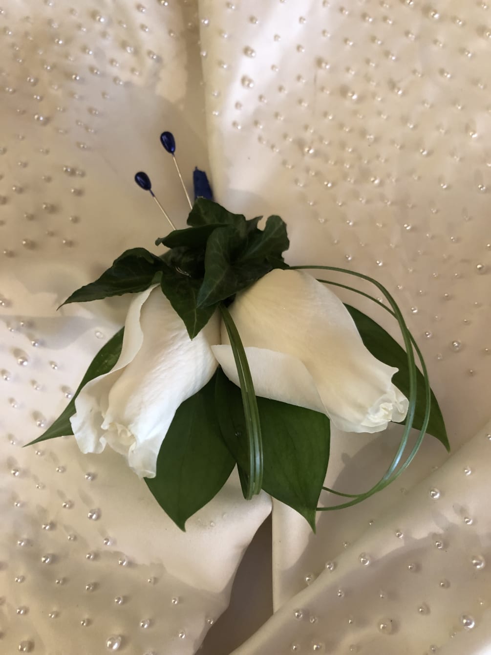 Boutonniere with Tow Roses &amp; ribbon