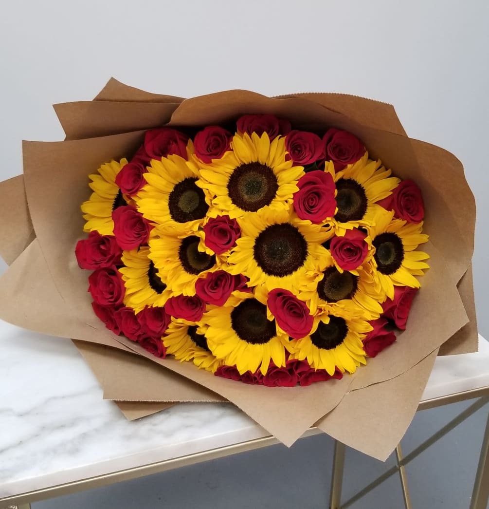 9 wedding bouquet - orange roses and yellow sunflowers - Artificial Flowers