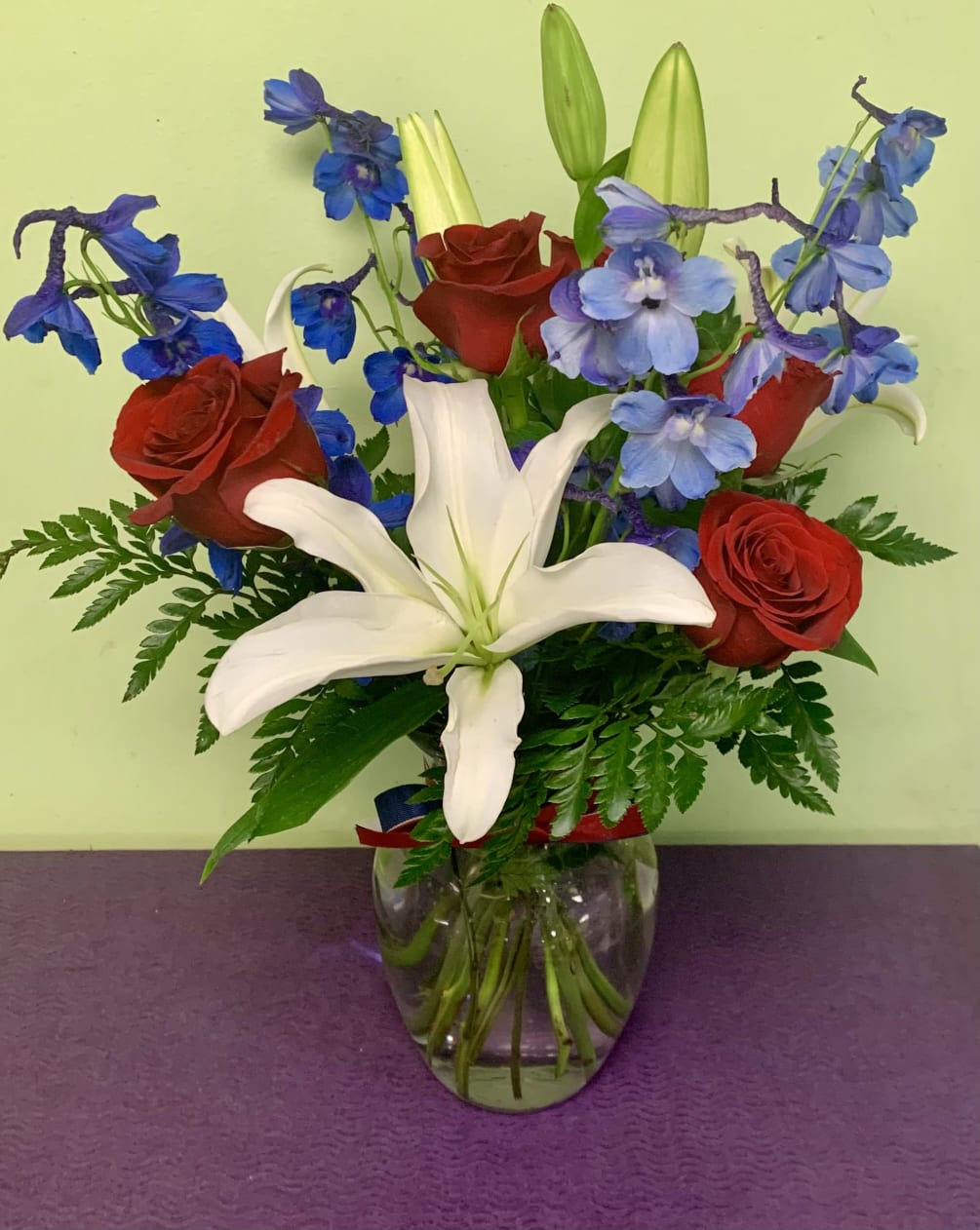 This arrangement is just like America....BEAUTIFUL! Send this beautiful arrangement to the