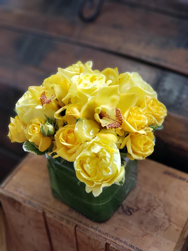 Lemon yellow shades in in seasonal blooms can help a gloomy day