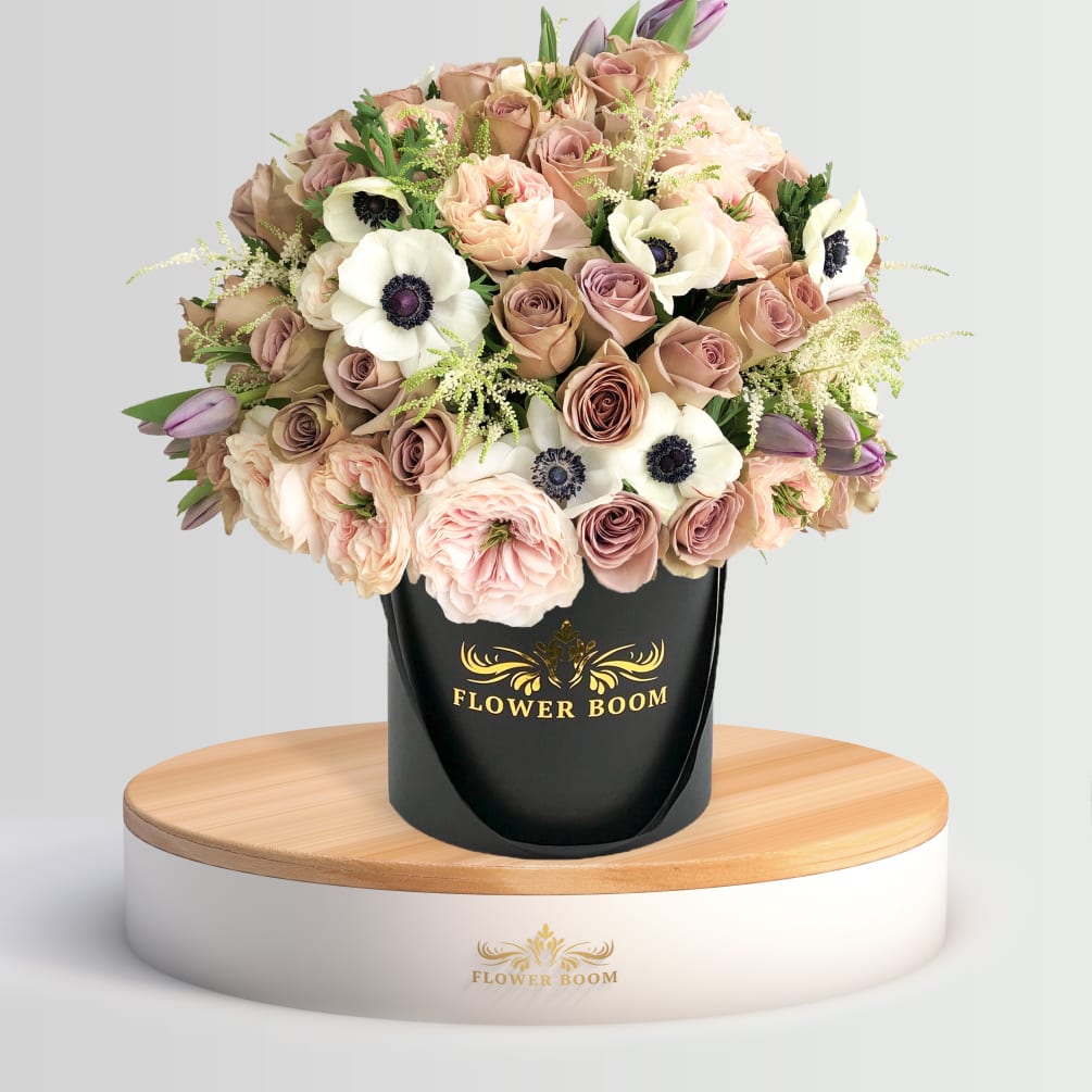 Introducing Aesthetic Luxe - a beautiful new flower arrangement perfect for anyone