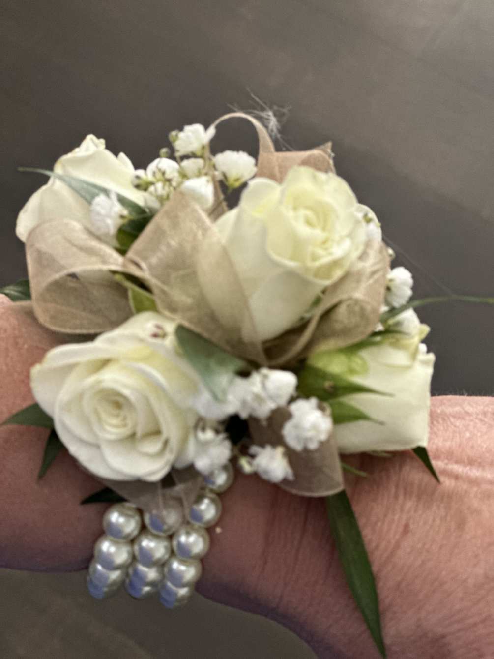 Pearl wrist corsage store
