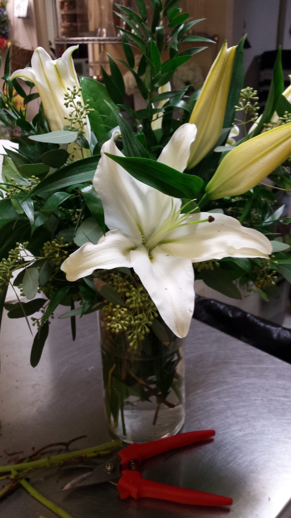 Long lasting and fragrant white lilies
