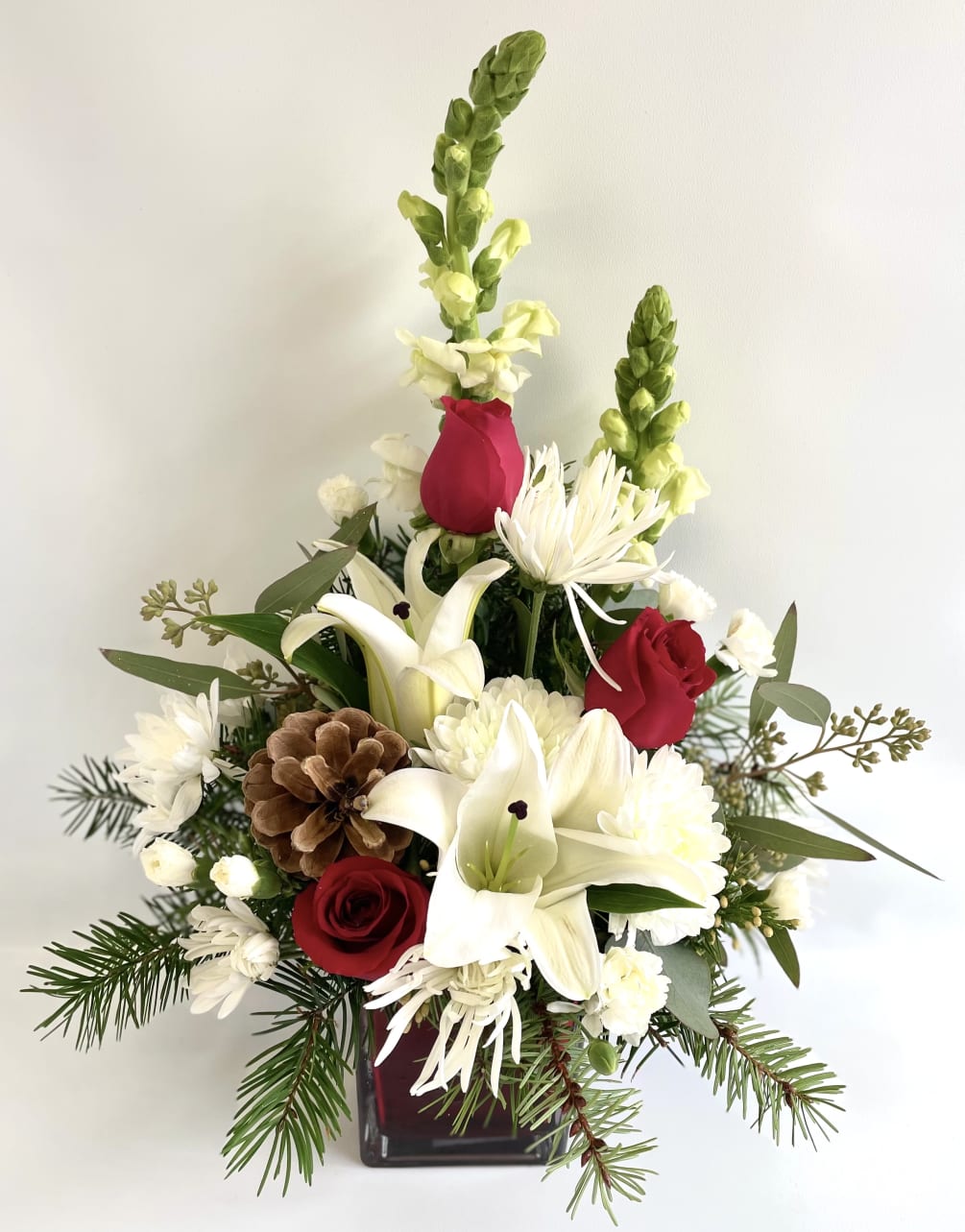 This arrangement will bring a very Merry Christmas to any one that