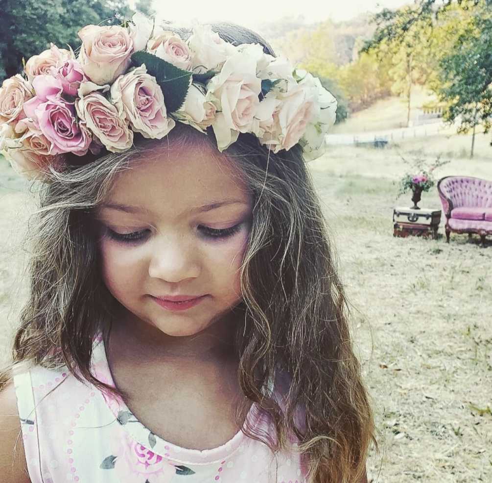 Simple 2025 floral crown
