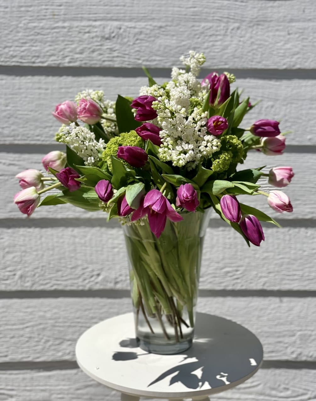 This incredibly stunning tulip design is loaded with 40 stems of tulips