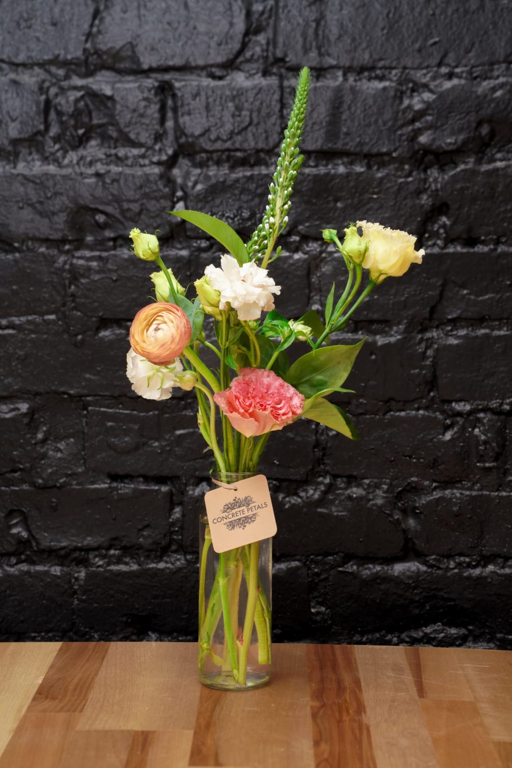bud vase single by Concrete Rose Floral