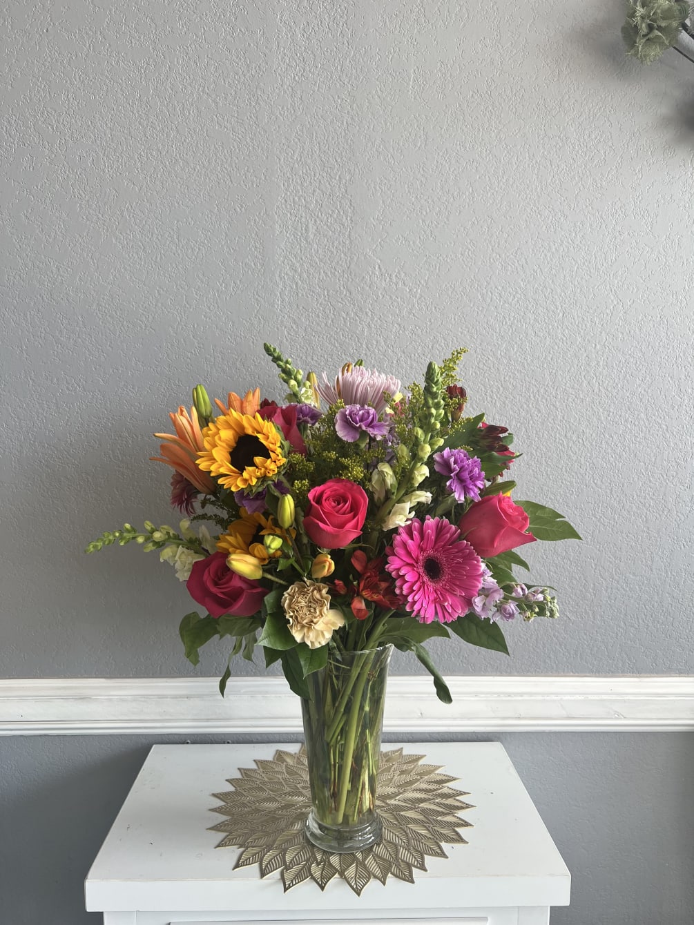 beautiful big arrangement for any occasion