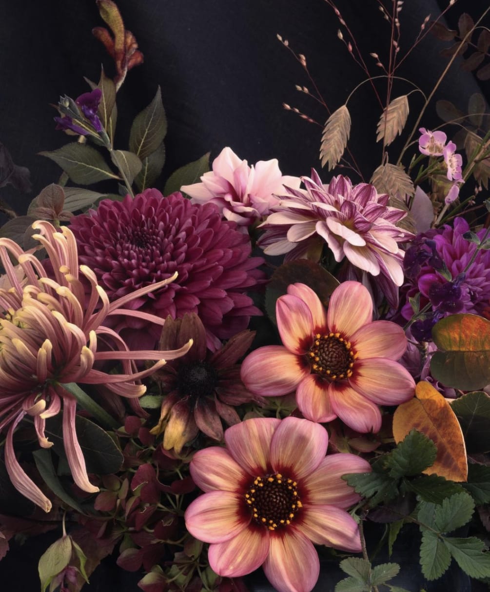Our designer will design a gorgeous seasonal bouquet with the freshest possible