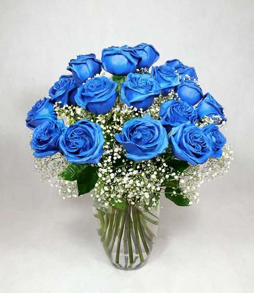 36 roses in vase, great to gift your special person