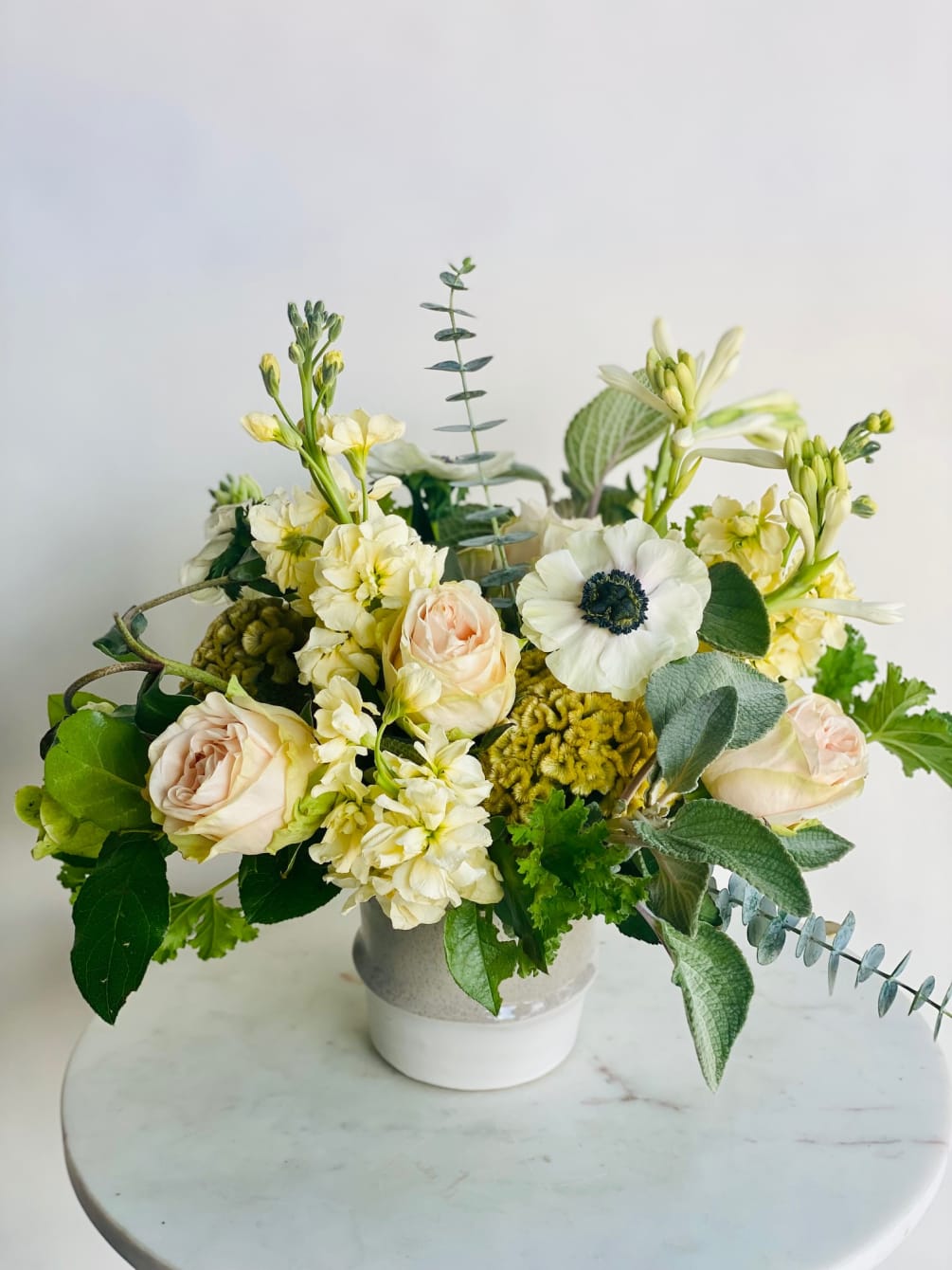 Clean and sophisticated. The freshest seasonal flowers in subtle shades of white