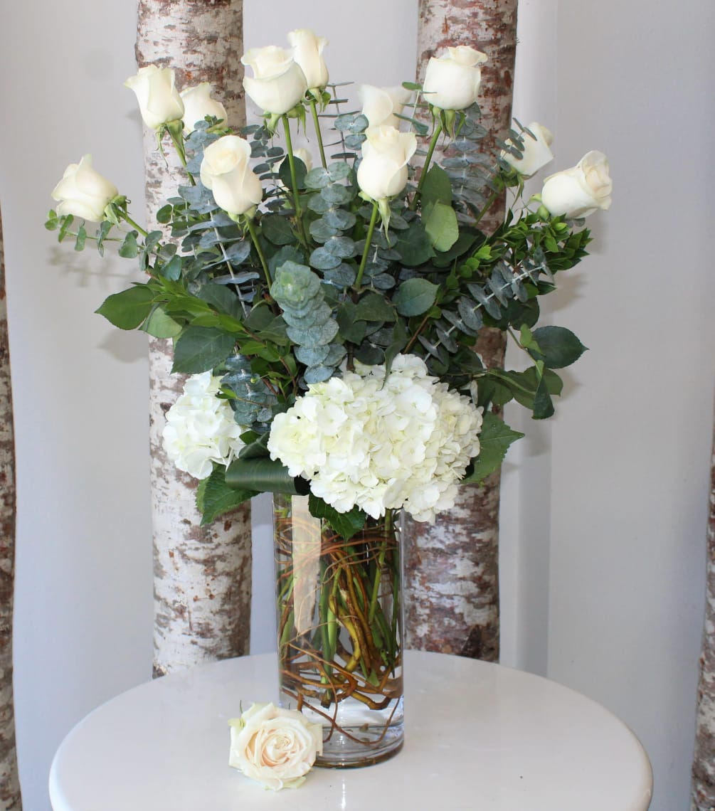 Stunning and serene, Swan Lake is the perfect arrangement to show your