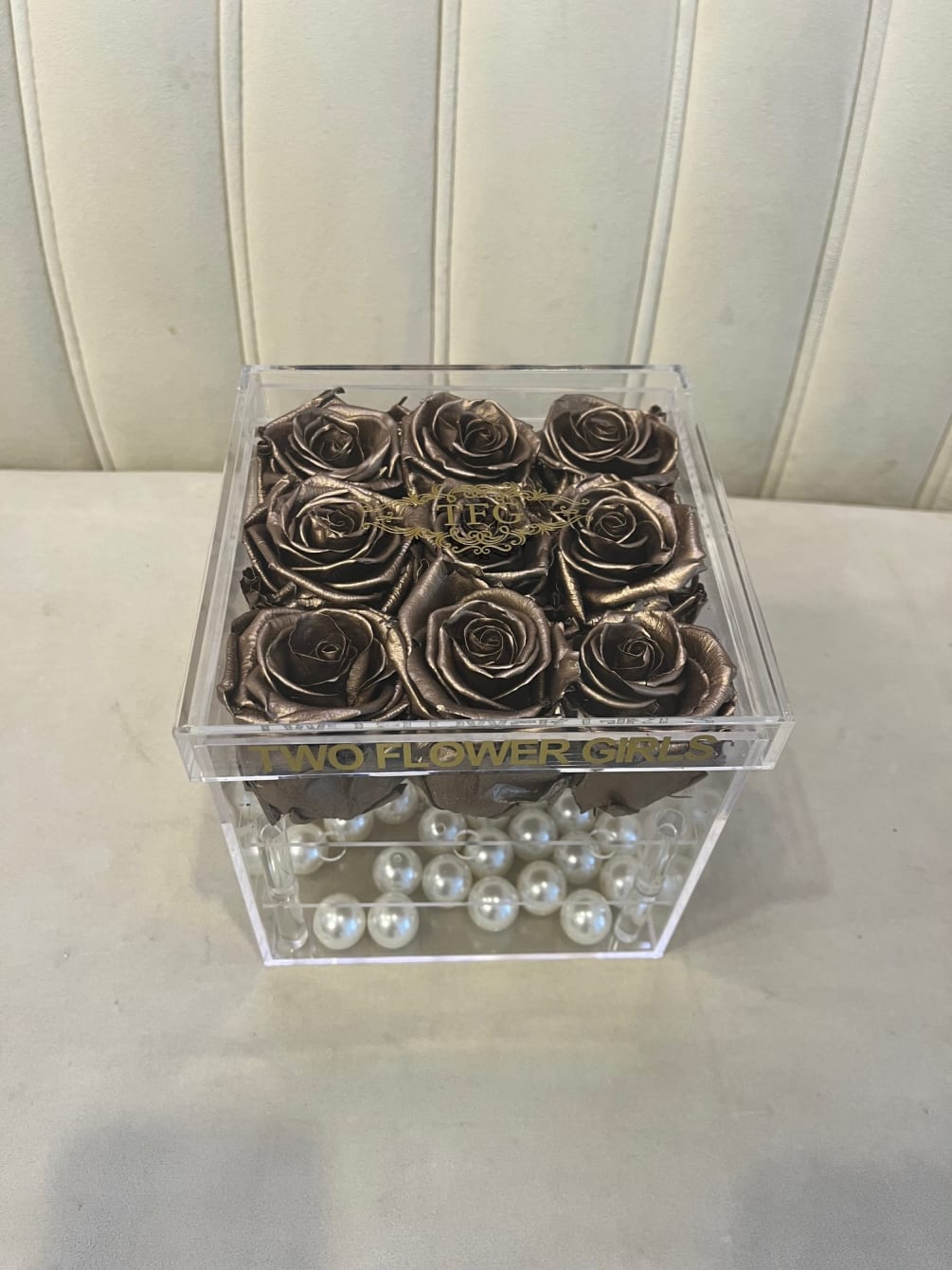 Preserved 9 gold roses in acrylic box. Real roses that last a