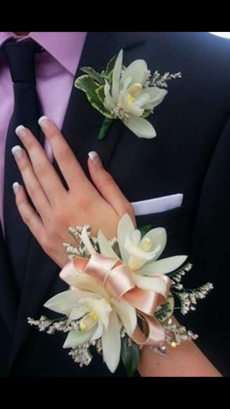custom wrist corsage and boutonniere in your choice of flowers and colors