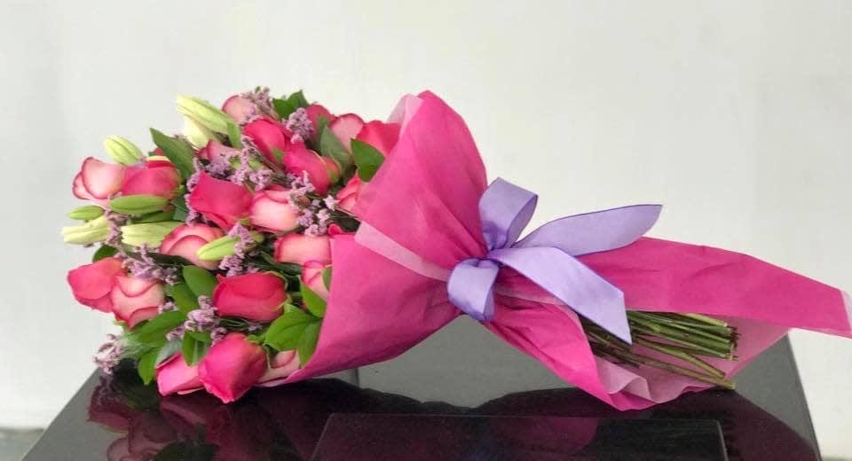 How to gift wrap flowers outlet