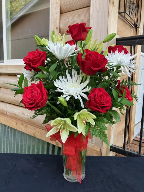 This red and white bouquet can be customized to fit your needs!