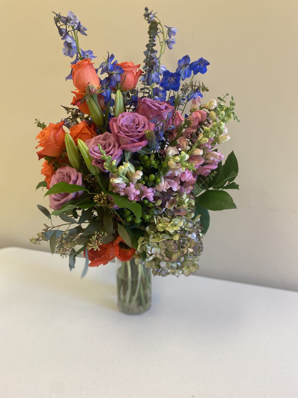 Hand a garden to your loved one is style with colorful luscious