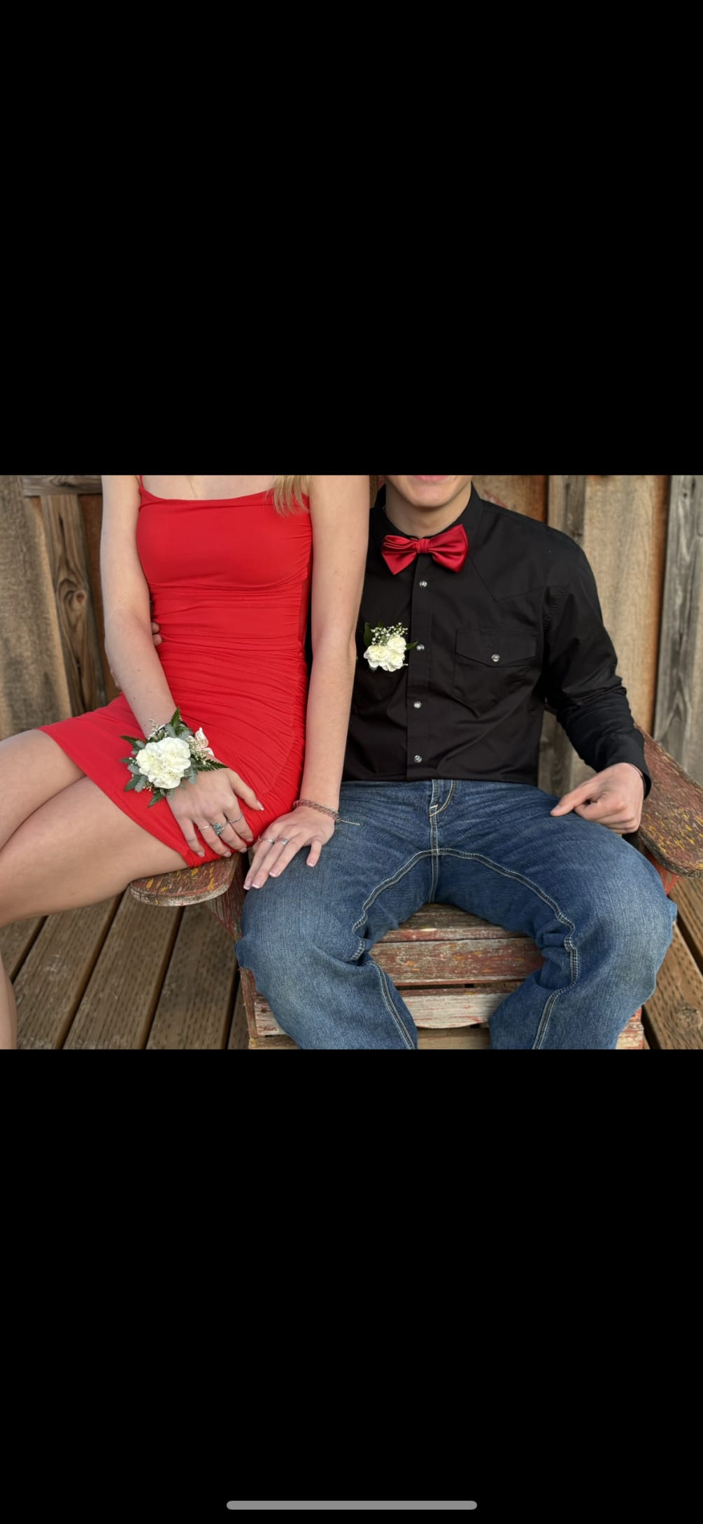 Corsage and Boutonniere Duo

*Reach out for special color request*


