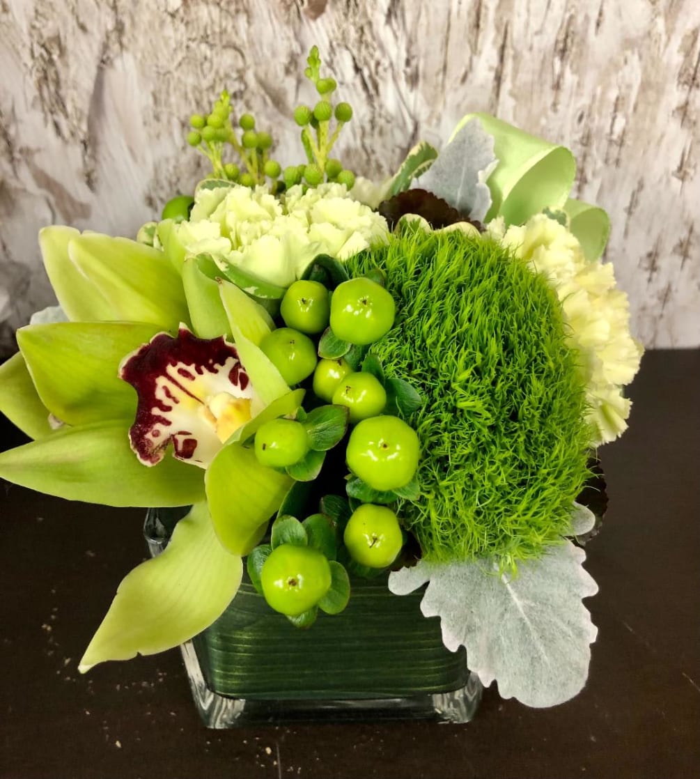 NEW for Spring 2021
The Sweet &amp; Petite collection. Each MINI arrangement is