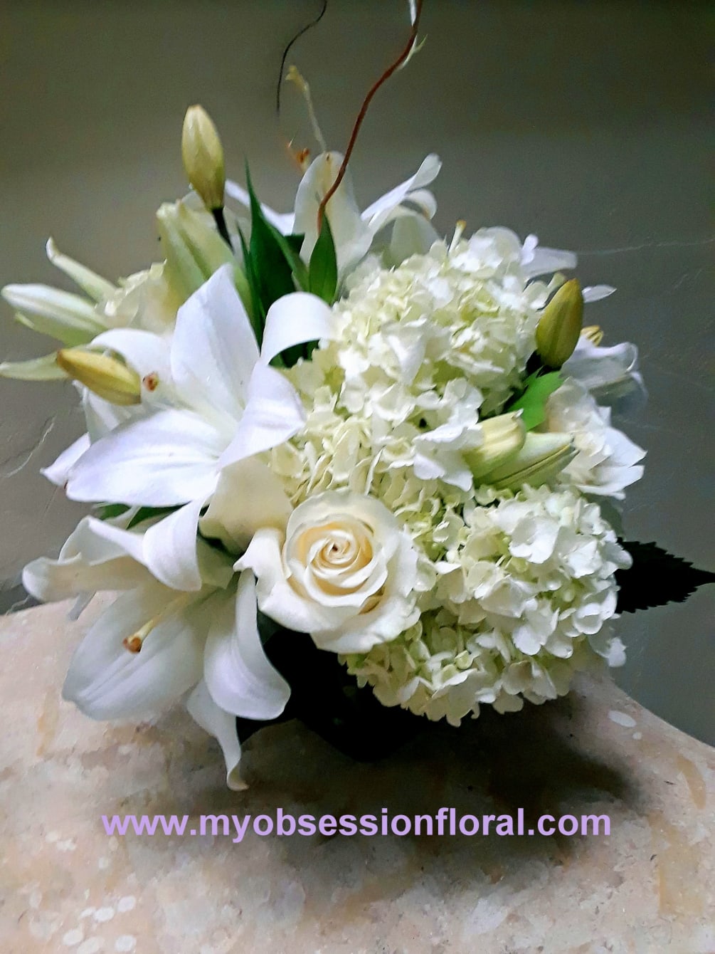 There&#039;s no need to describe this perfect arrangement. Great for any occasion.