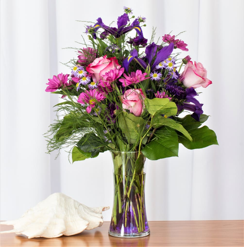 Lively and festive! Beautiful purple and pink flowers blooming up from a