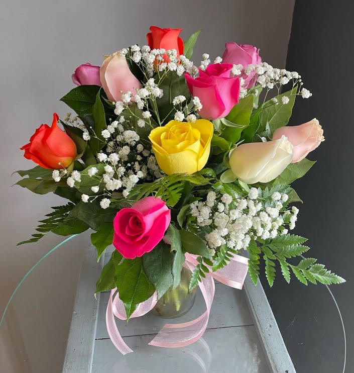 This fan favorite rose special includes mixed colored (excluding red) local 40