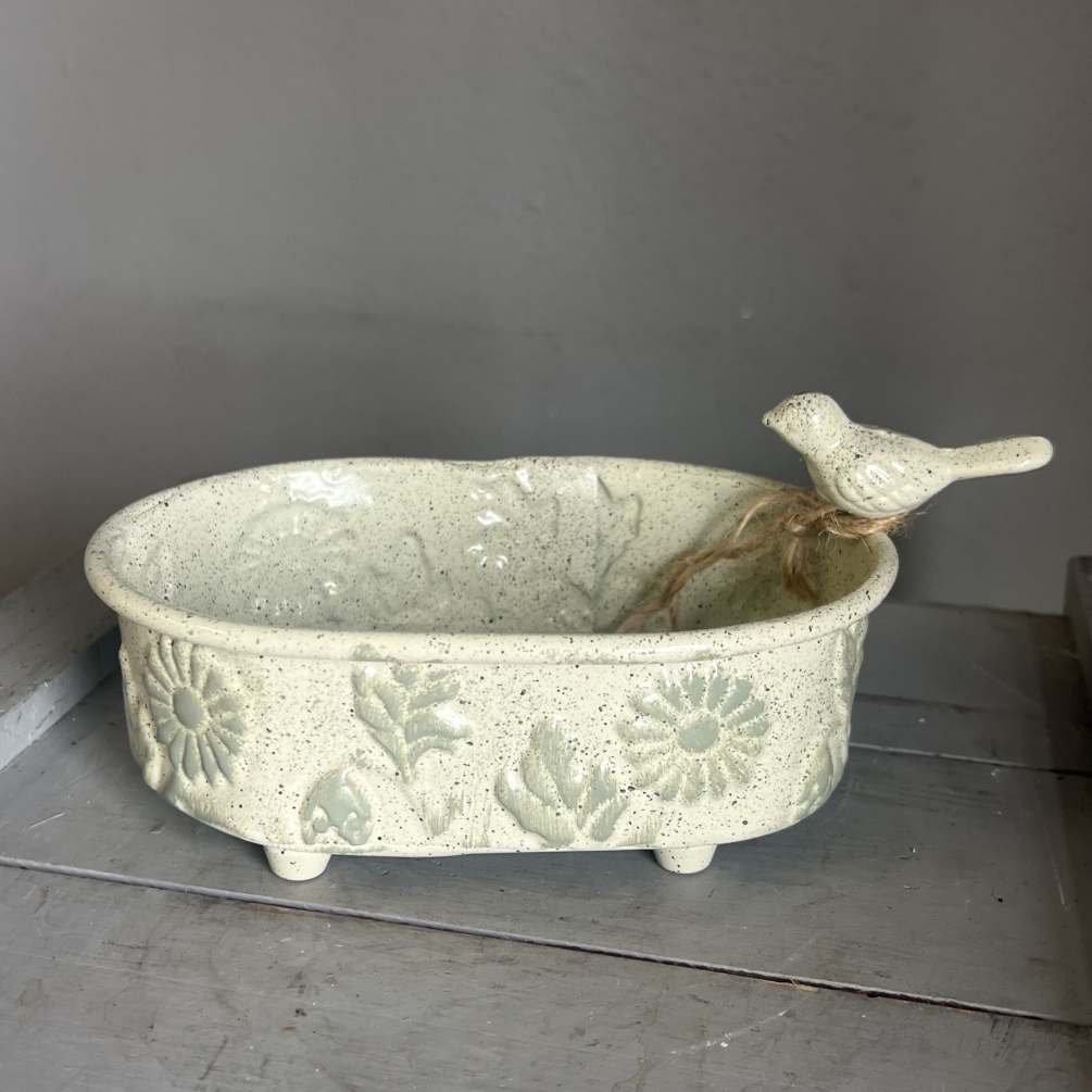 Adorable Foreside soap tray with a cute bird decal. 
