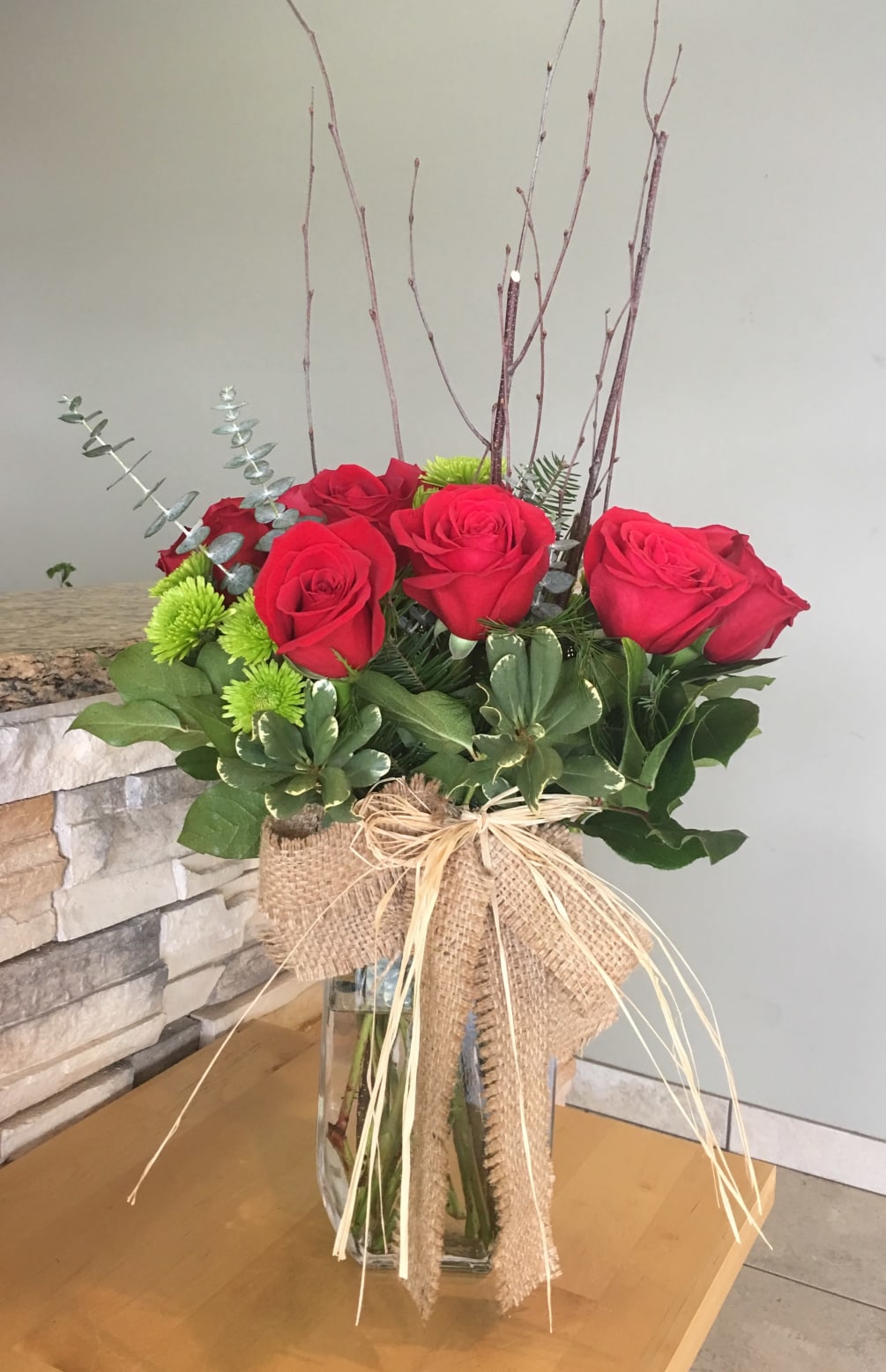 Designed for Valentine&rsquo;s 2019. Elegant top quality red roses cut short to