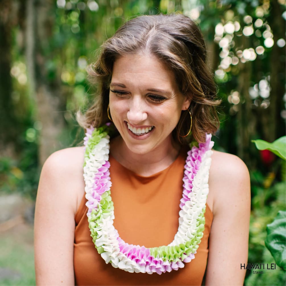 To say that our spiral lei are cheery, colorful and smashing creations