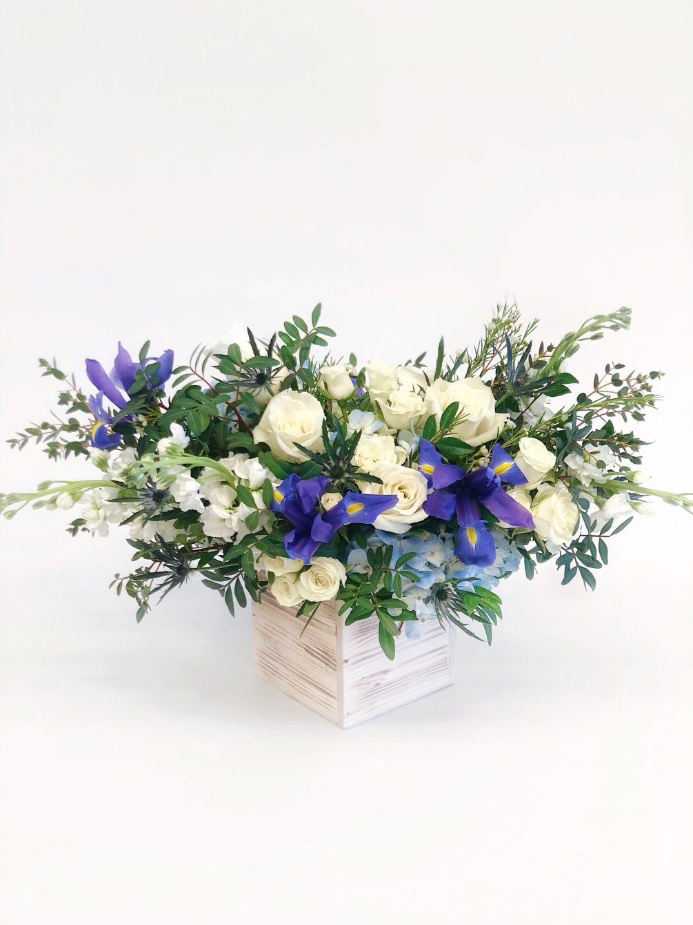 If You want bouquet with a twist, choose our flower boxes. We