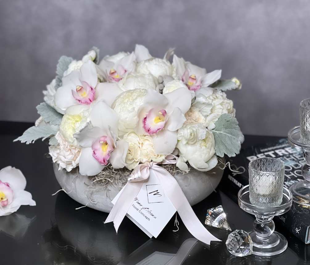Whited Peonies with white Cymbidium Orchids may remind &quot;Swan&#039;s Love&quot;, and the