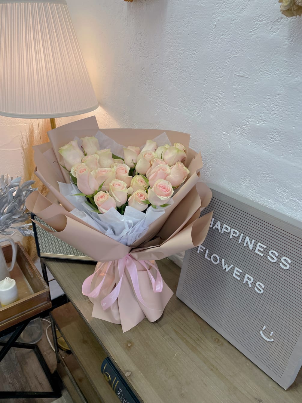 Pink Roses Bouquet by Happiness Flowers