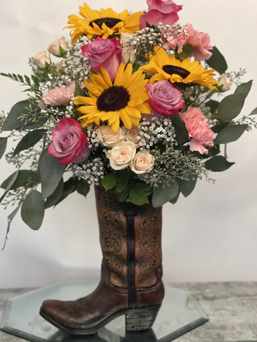Cowboy boots and flowers new arrivals