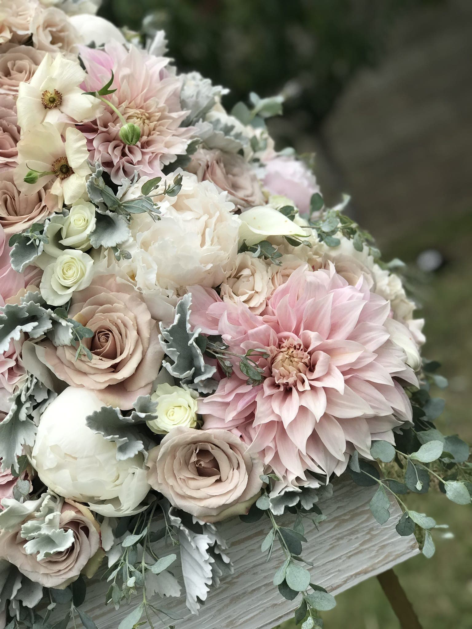 "Flowerfall" extravaganza in Glendale, CA | Boxed Flowers ...