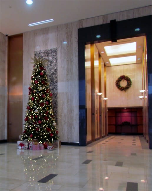 Decorated Artificial Christmas Tree Rental in San Diego, CA  House of