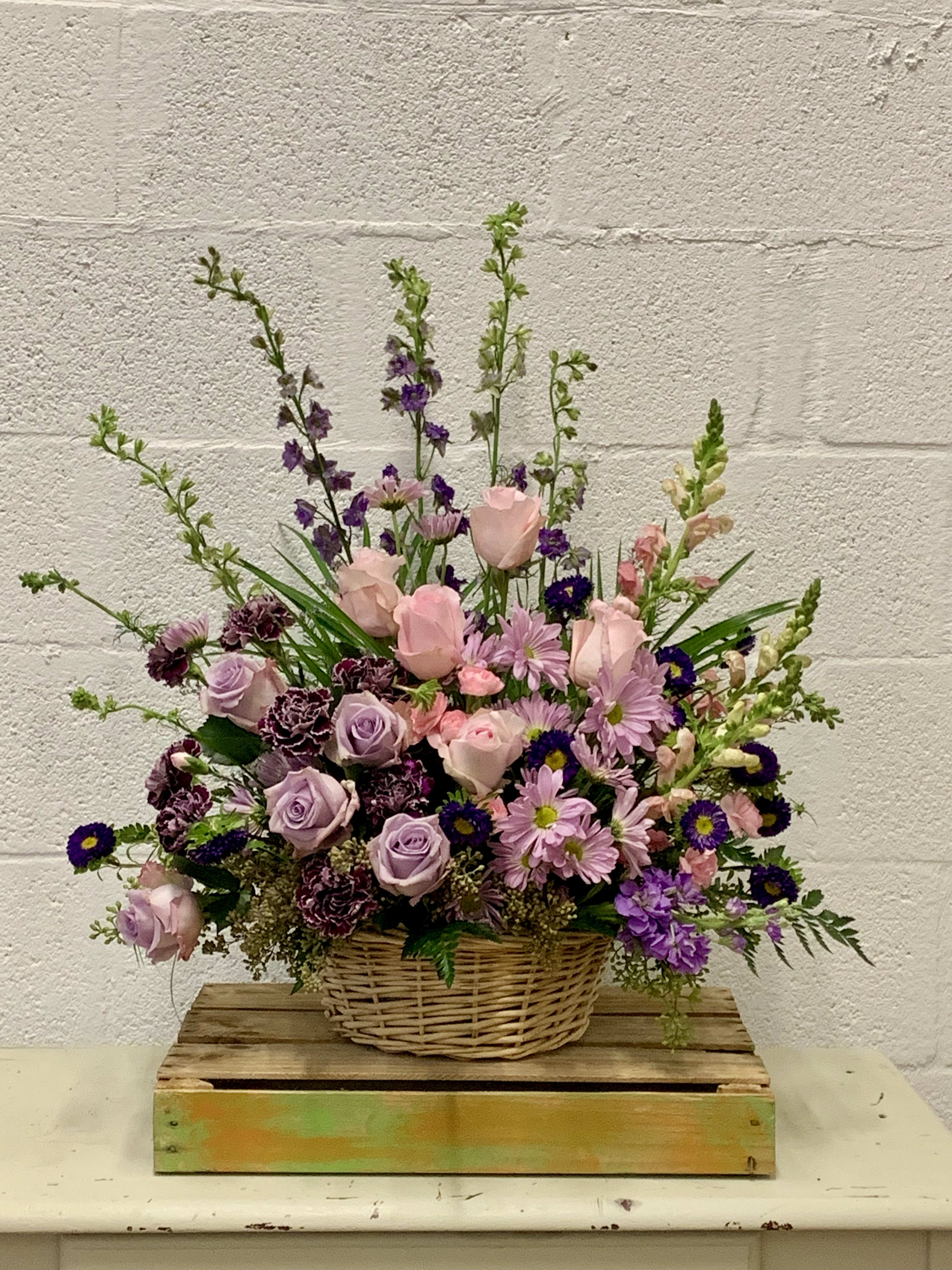 GRACIOUS LAVENDER BASKET in Coral Gables, FL Isa Entreflores