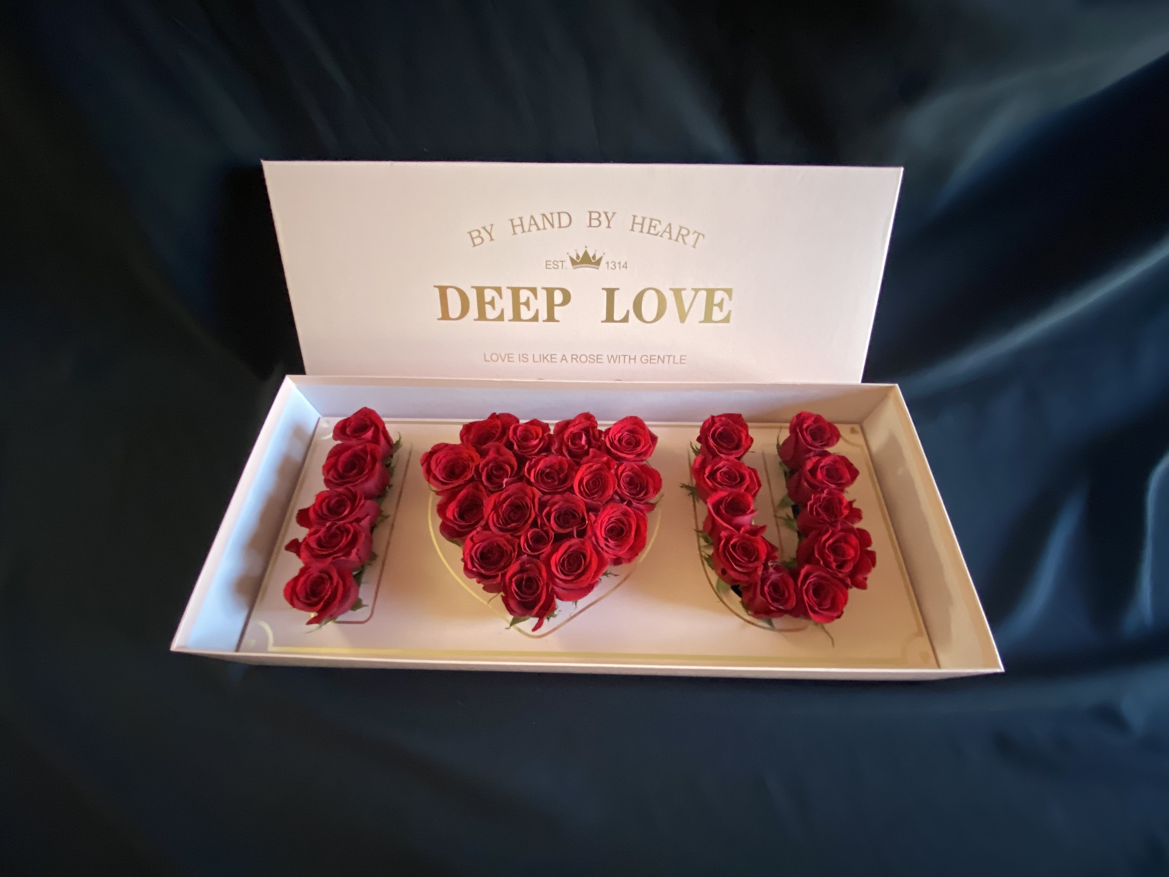 I Heart U Box – Flowers De Bloom