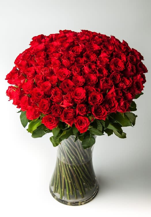 100 long stem Red Roses in San Diego, CA San Diego Floral Design