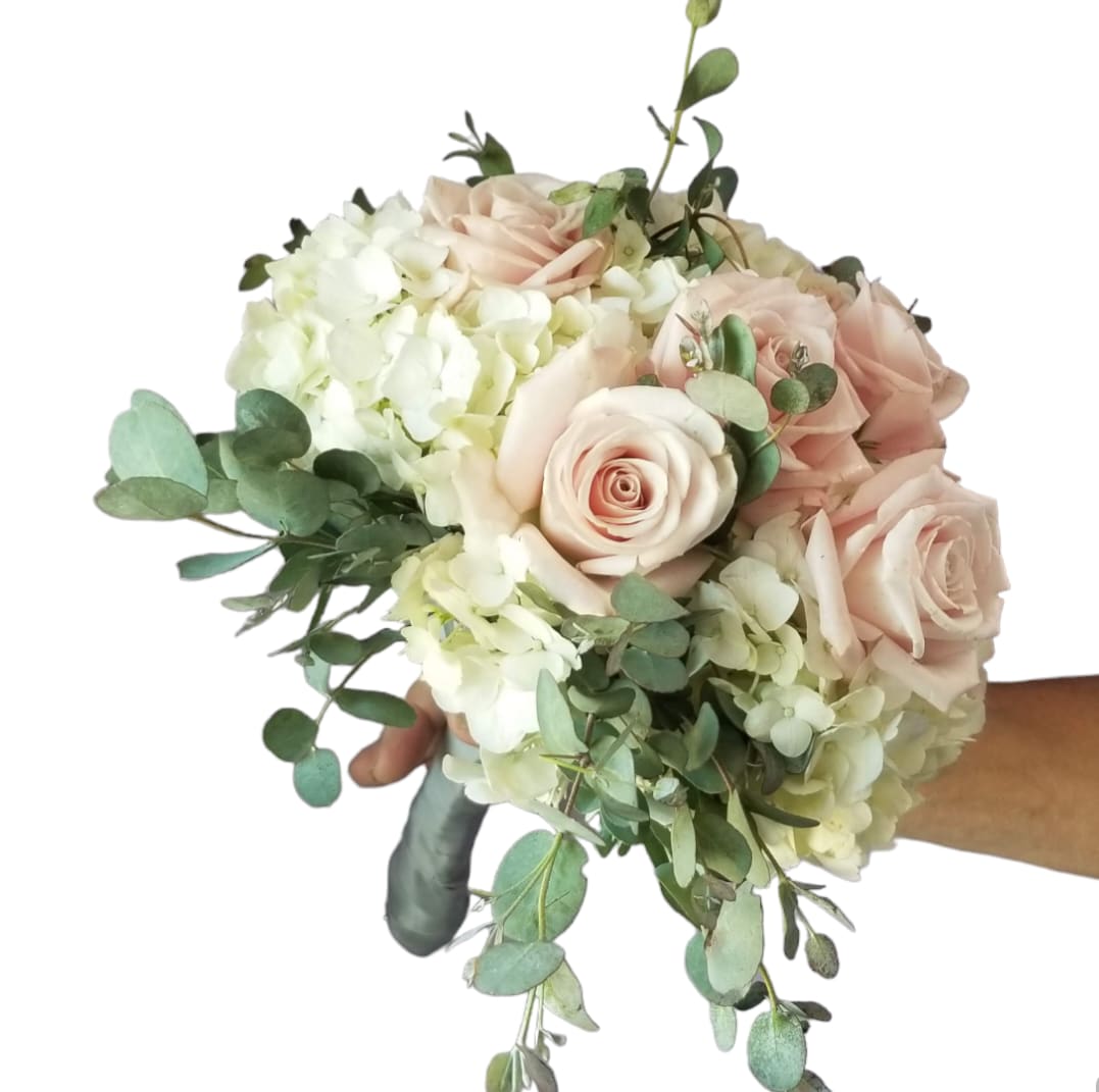Hydrangea & Rose Handheld Bouquet in Wilmington, DE Ramones Flowers