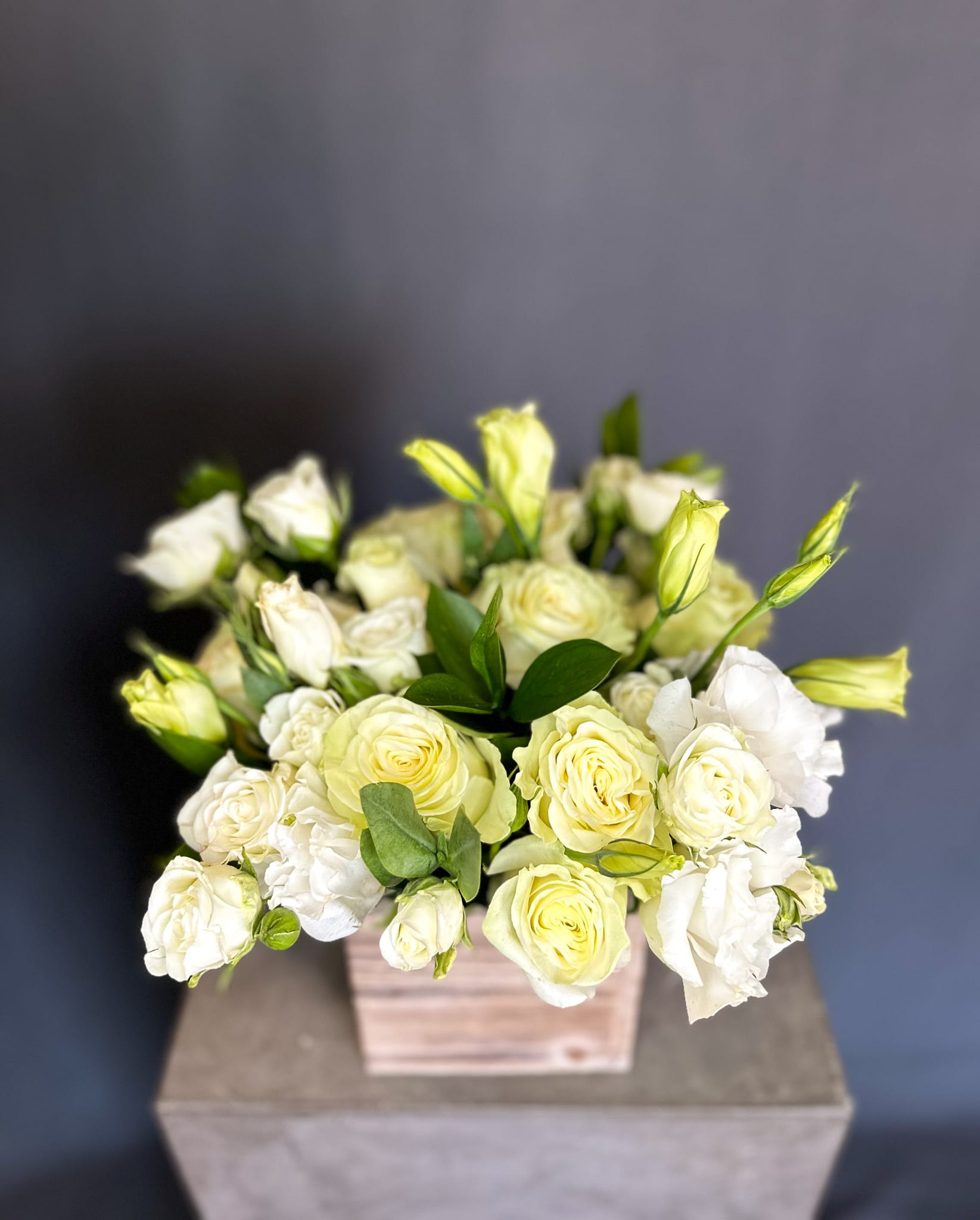 Bouquet Bianco in Studio City, CA