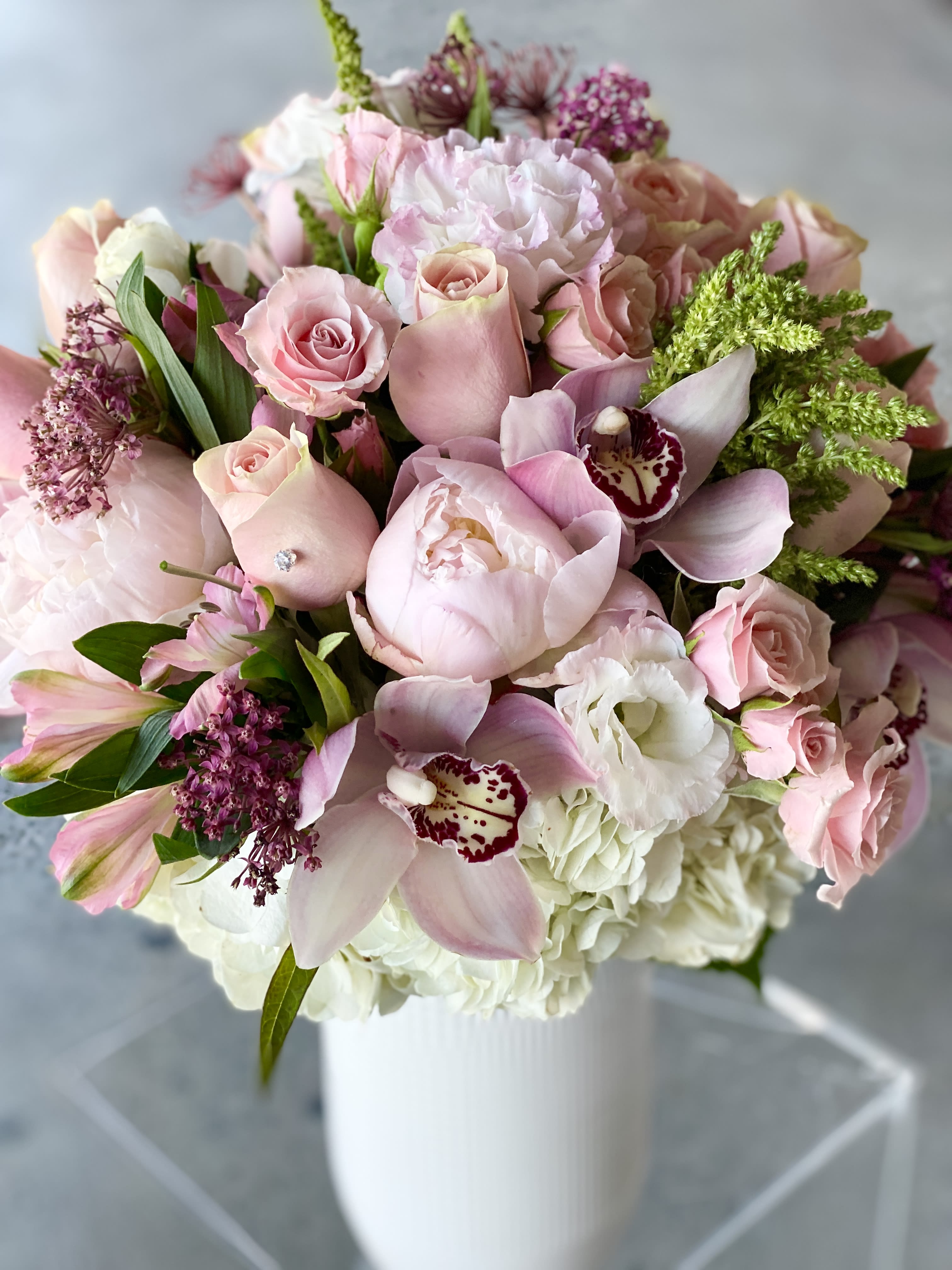 Pink Champagne Bouquet by Edgewood Flowers