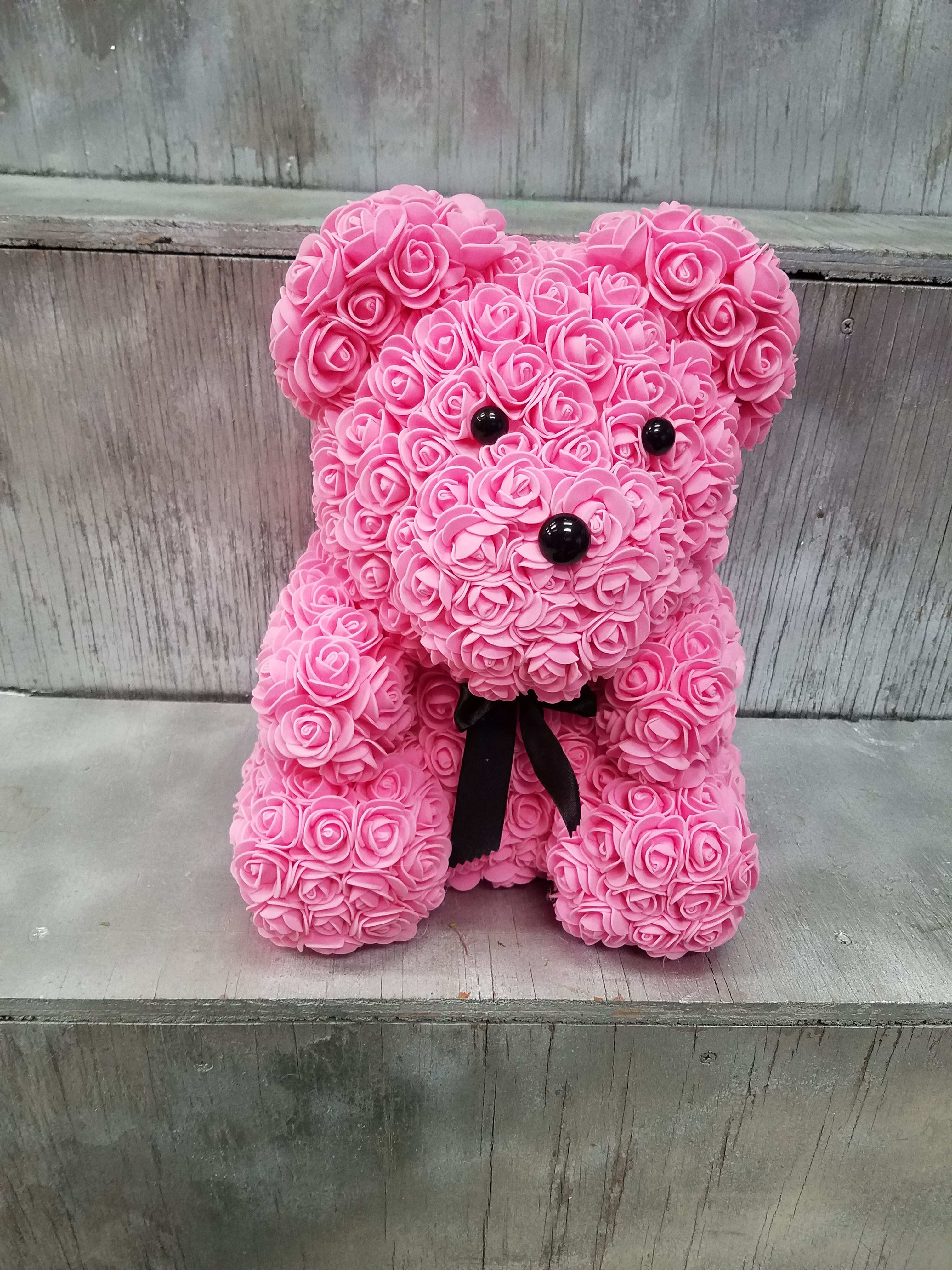 Roses made into a bear shop